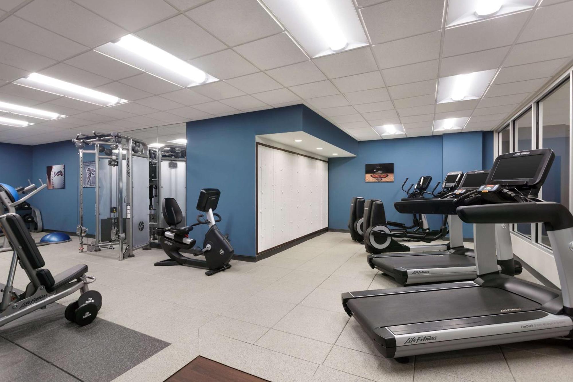 Embassy Suites By Hilton Atlanta Airport College Park Exterior foto